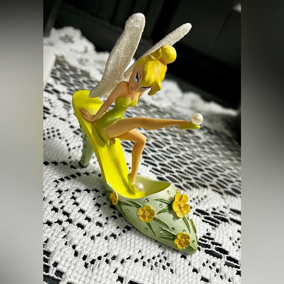 Tink’s Garden of Style Shoe Collection, Little Miss Buttercup - Picture 5 of 8